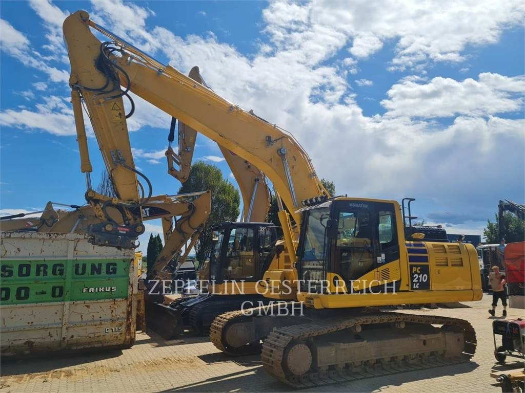Komatsu PC210LC-11EQ - Верижен багер: снимка 1 Komatsu PC210LC-11EQ - Верижен багер: снимка 1
