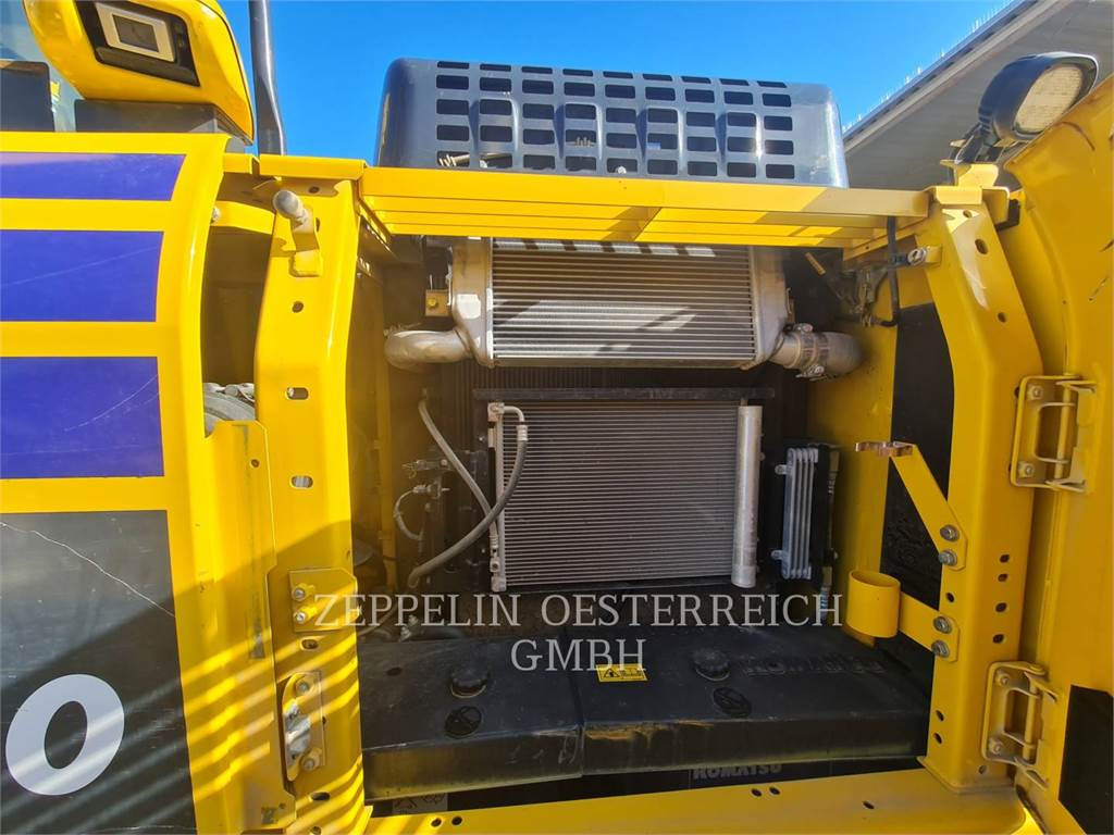 Верижен багер Komatsu PC210LC-11EQ: снимка 13