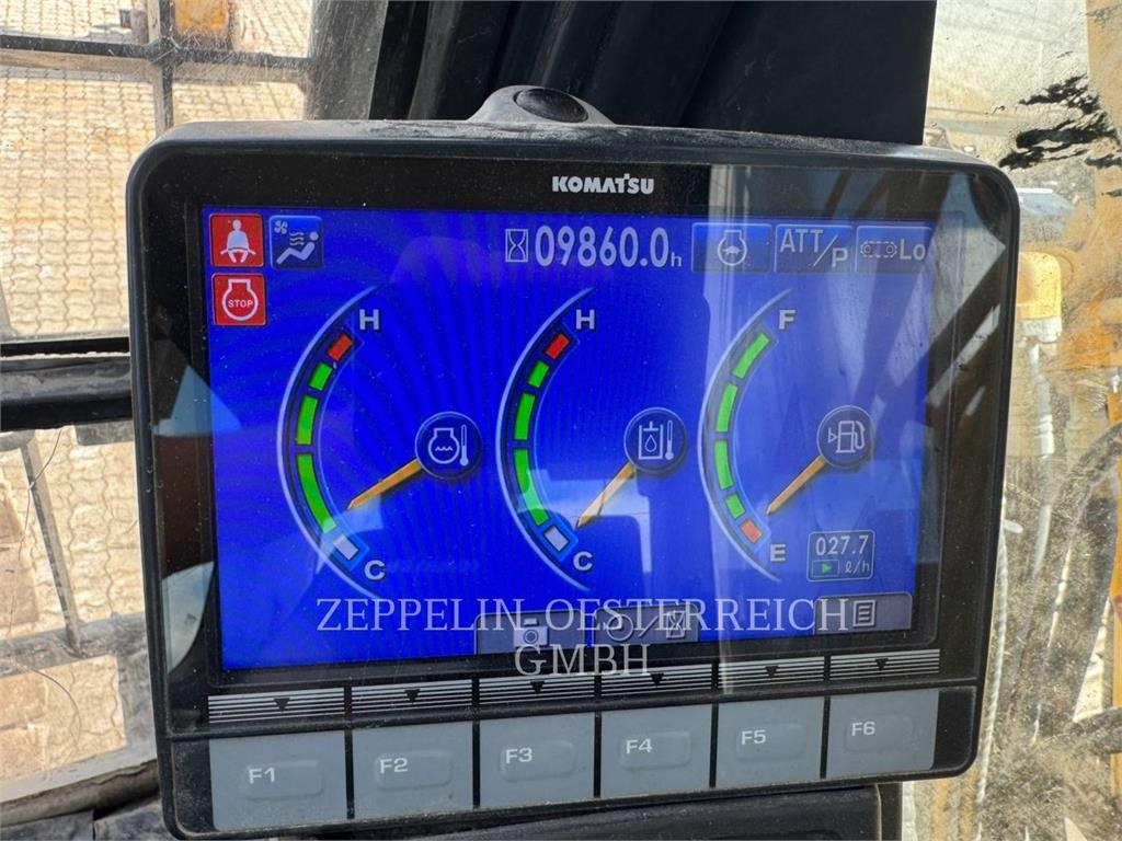 Komatsu PC490LC-10 - Верижен багер: снимка 3 Komatsu PC490LC-10 - Верижен багер: снимка 3