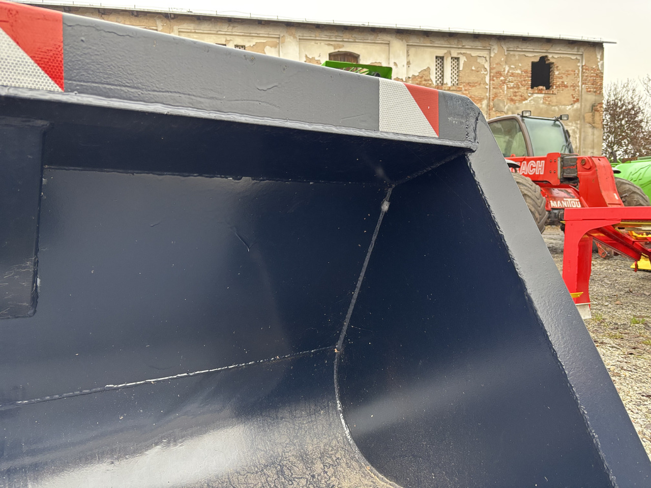 21453 Łyżka Objętościowa 2,3m 1,01 m3 z mocowaniem do ładowarki Claas Scorpion. - Кофа за товарач: снимка 2 21453 Łyżka Objętościowa 2,3m 1,01 m3 z mocowaniem do ładowarki Claas Scorpion. - Кофа за товарач: снимка 2