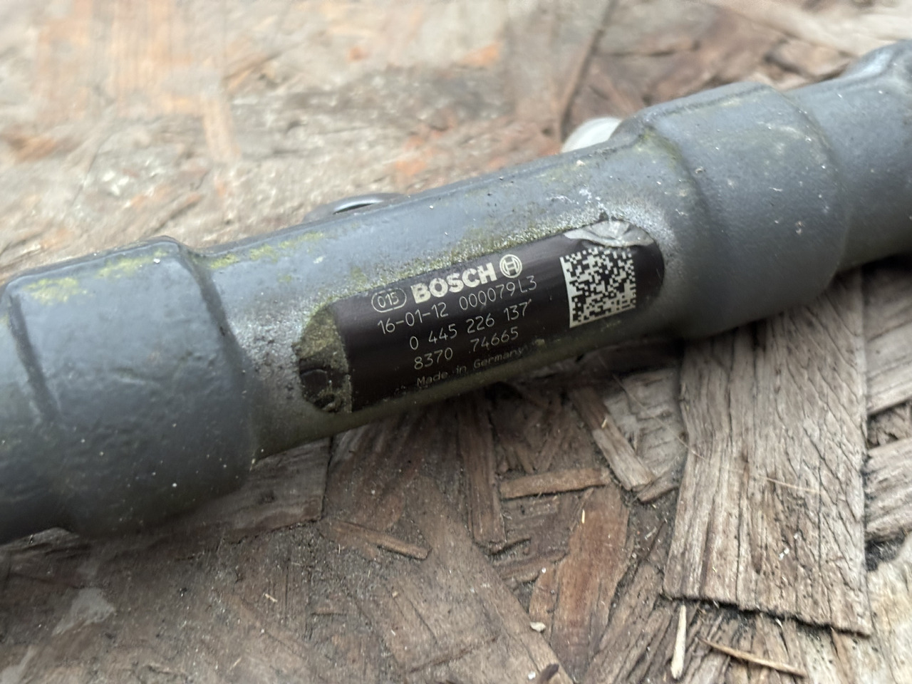 BOSCH 0445226137 Rura Rozdzielacza - Инжектор за Камион: снимка 3 BOSCH 0445226137 Rura Rozdzielacza - Инжектор за Камион: снимка 3