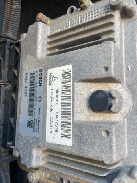 Bosch - Moduł Silnika Deutz TCD2012L042V 2V TCD 2012 L04 04214367 0281020069 - Блок за управление за Селскостопанска техника: снимка 1 Bosch - Moduł Silnika Deutz TCD2012L042V 2V TCD 2012 L04 04214367 0281020069 - Блок за управление за Селскостопанска техника: снимка 1