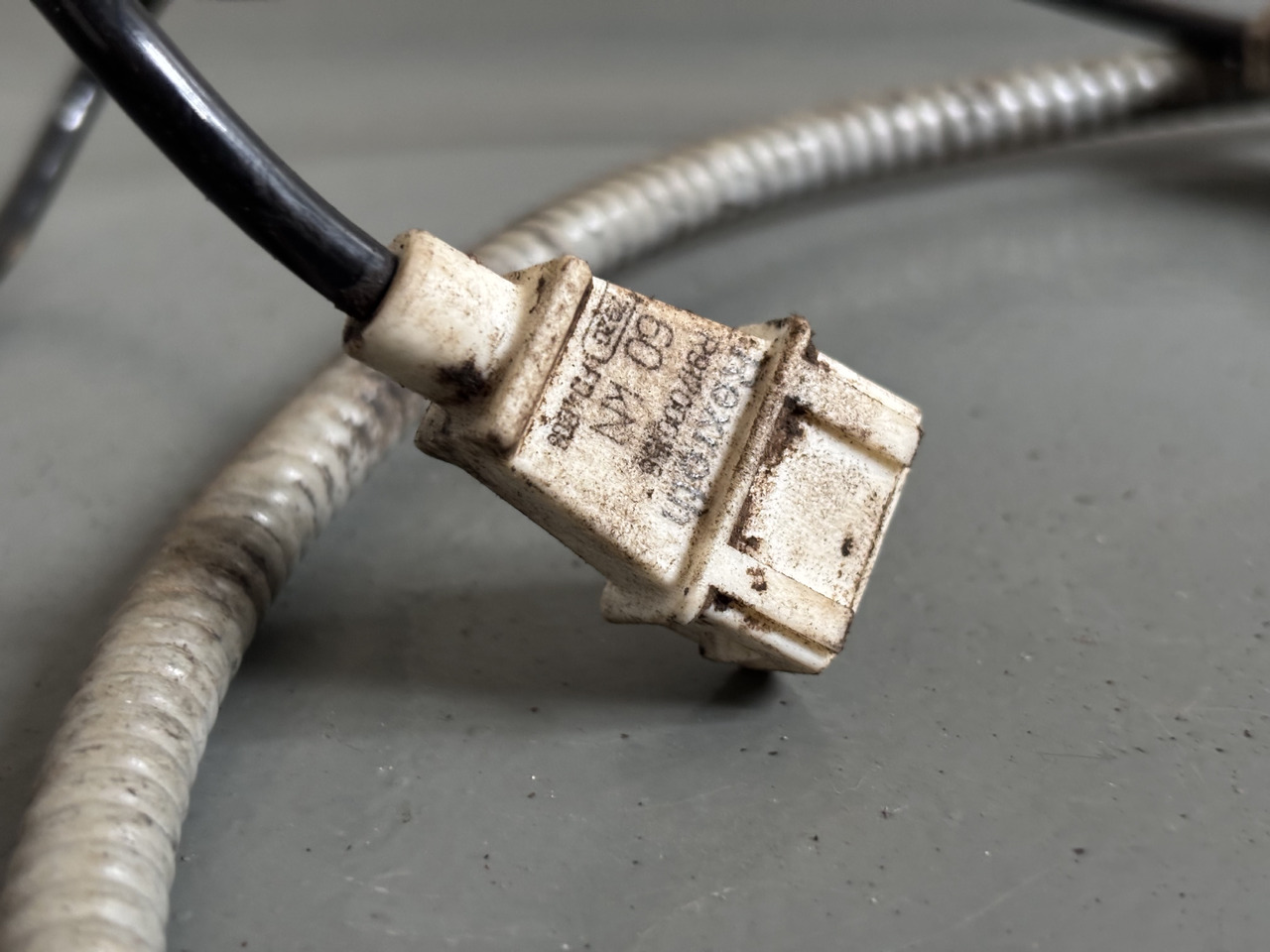 Bosch Rexroth 40KN Oryginalny sworzeń pomiarowy / czujnik siły wtyczka 3 piny R917000159 - Сензор за Селскостопанска техника: снимка 3 Bosch Rexroth 40KN Oryginalny sworzeń pomiarowy / czujnik siły wtyczka 3 piny R917000159 - Сензор за Селскостопанска техника: снимка 3