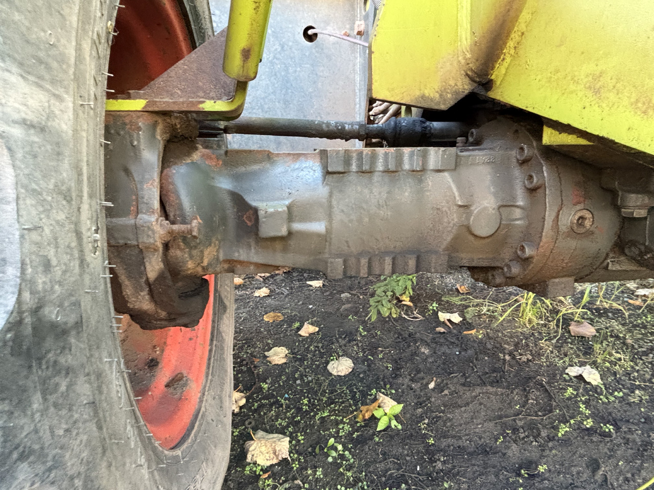 CLAAS Targo K70 Piasta Tylna Koła Kompletna 0011712880 6000103366 6000103357 - Ступица за Селскостопанска техника: снимка 1 CLAAS Targo K70 Piasta Tylna Koła Kompletna 0011712880 6000103366 6000103357 - Ступица за Селскостопанска техника: снимка 1