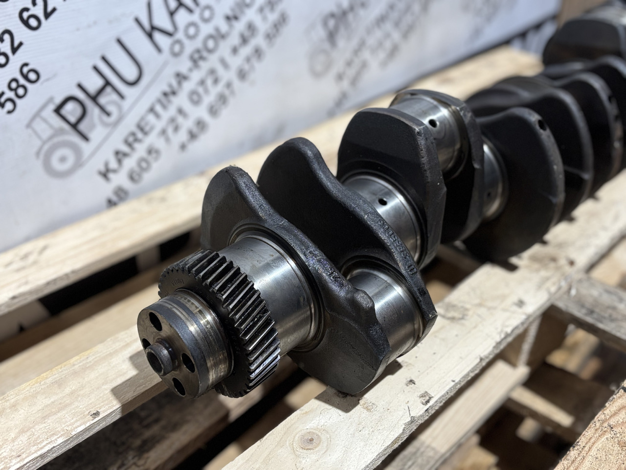 Case 5130 5140 5150 Maxxum 5140 Cummins 6BT Wał Korbowy J908032 J929037 J918324 - Колянов вал за Селскостопанска техника: снимка 1 Case 5130 5140 5150 Maxxum 5140 Cummins 6BT Wał Korbowy J908032 J929037 J918324 - Колянов вал за Селскостопанска техника: снимка 1