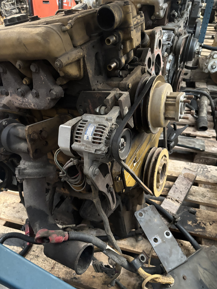Cat Perkins 130-6342 1935/2200 Silnik CZĘŚCI - Двигател за Селскостопанска техника: снимка 4 Cat Perkins 130-6342 1935/2200 Silnik CZĘŚCI - Двигател за Селскостопанска техника: снимка 4