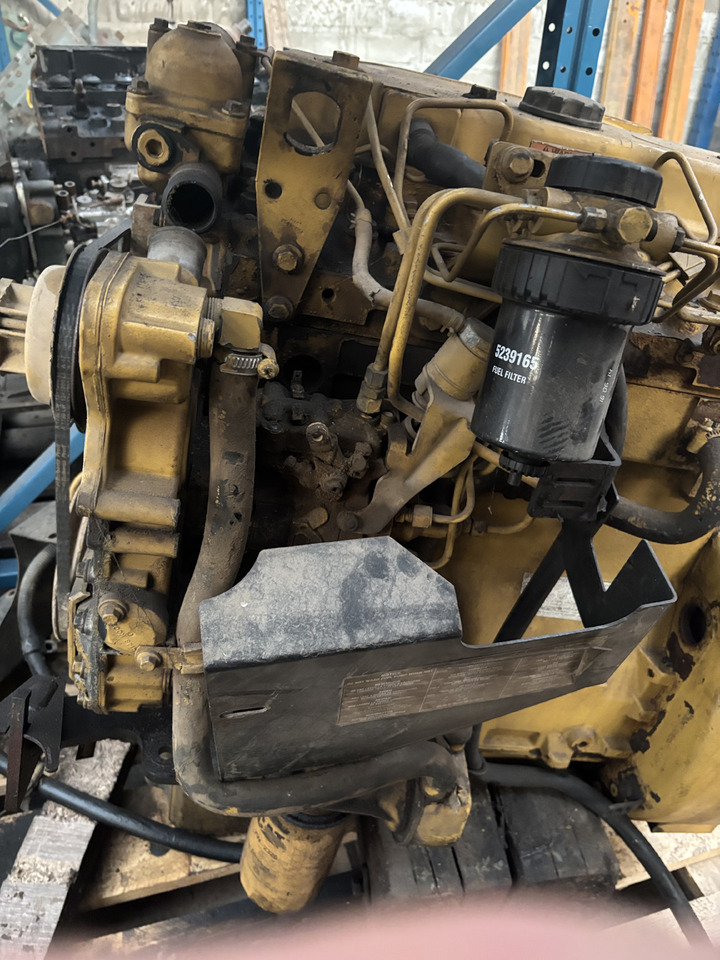 Cat Perkins 130-6342 1935/2200 Silnik CZĘŚCI - Двигател за Селскостопанска техника: снимка 2 Cat Perkins 130-6342 1935/2200 Silnik CZĘŚCI - Двигател за Селскостопанска техника: снимка 2