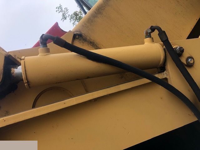 Cat TH 62 63 - Siłownik Poziomowania - Хидравличен цилиндър за Телескопичен товарач: снимка 1 Cat TH 62 63 - Siłownik Poziomowania - Хидравличен цилиндър за Телескопичен товарач: снимка 1