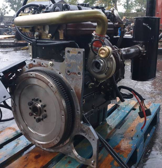 Caterpillar 3054E - Blok Cylindrów - Цилиндров блок за Строителна техника: снимка 2 Caterpillar 3054E - Blok Cylindrów - Цилиндров блок за Строителна техника: снимка 2