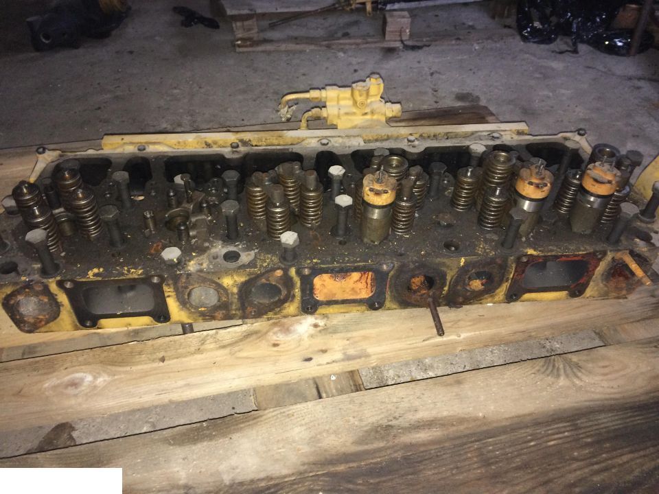 Caterpillar c15 Cummins 162-0681 Głowica - Глава на блока за Селскостопанска техника: снимка 2 Caterpillar c15 Cummins 162-0681 Głowica - Глава на блока за Селскостопанска техника: снимка 2