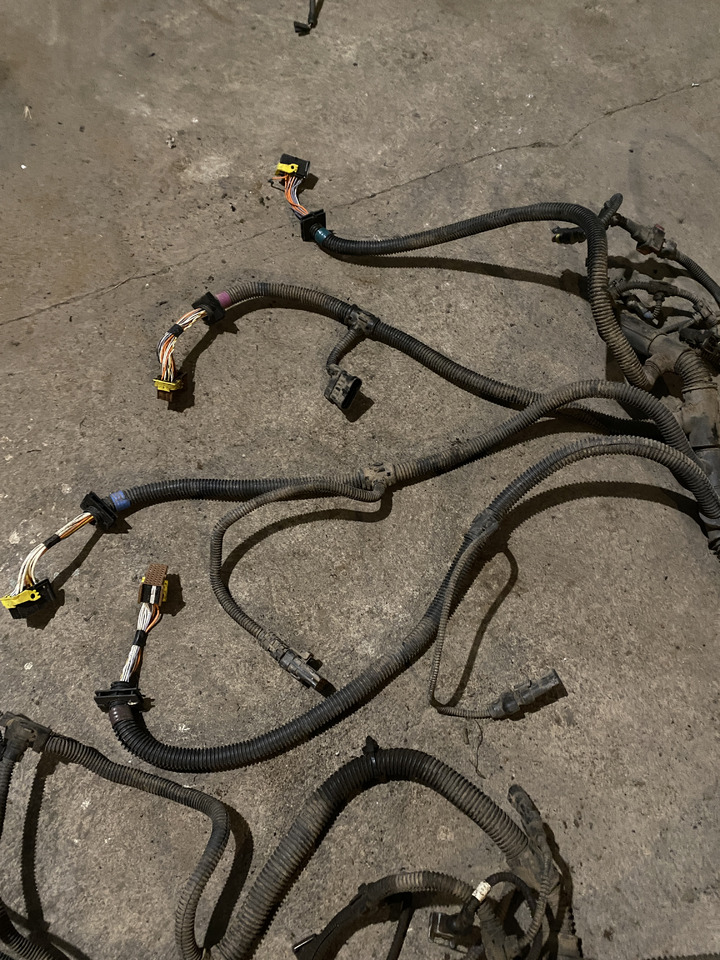 Claas Arion 550-520 650-620 - kabel wiązka elektryczna 0011510550 - Кабели/ Жици за Трактор: снимка 5 Claas Arion 550-520 650-620 - kabel wiązka elektryczna 0011510550 - Кабели/ Жици за Трактор: снимка 5