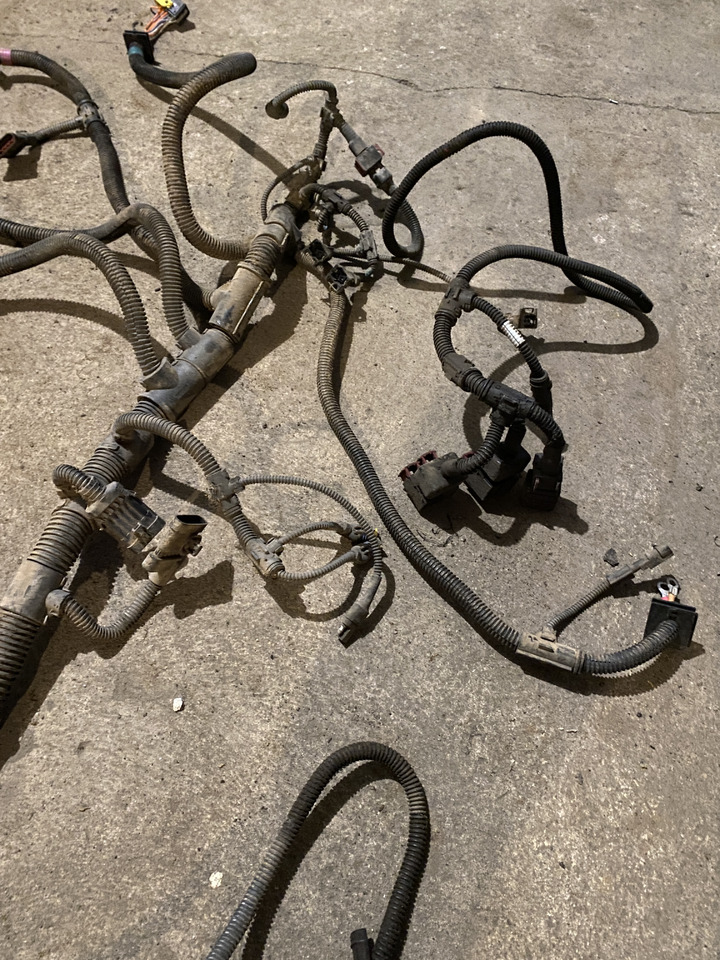 Claas Arion 550-520 650-620 - kabel wiązka elektryczna 0011510550 - Кабели/ Жици за Трактор: снимка 4 Claas Arion 550-520 650-620 - kabel wiązka elektryczna 0011510550 - Кабели/ Жици за Трактор: снимка 4