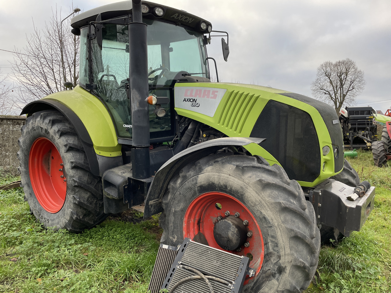 Claas Axion 810 - części - tłumik wydech - Заглушител за Трактор: снимка 1 Claas Axion 810 - części - tłumik wydech - Заглушител за Трактор: снимка 1