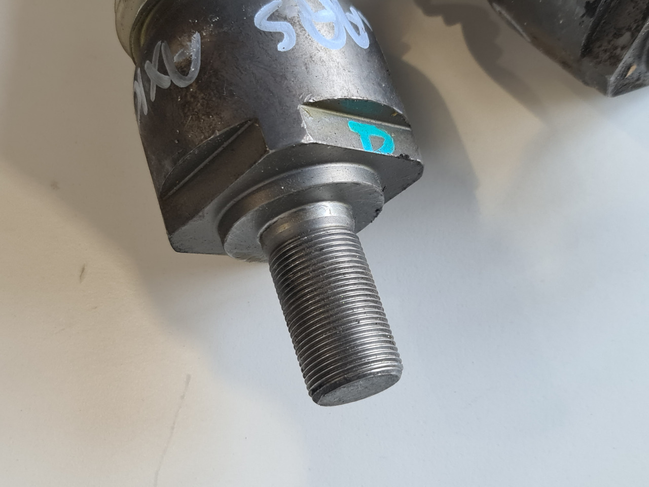 Claas Axion Przegub Kulkowy - Напречна кормилна щанга за Селскостопанска техника: снимка 4 Claas Axion Przegub Kulkowy - Напречна кормилна щанга за Селскостопанска техника: снимка 4