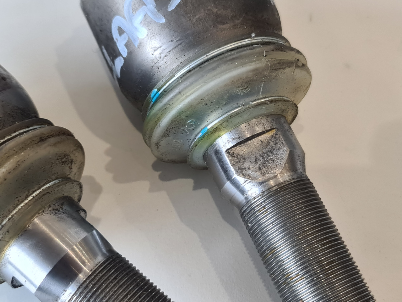 Claas Axion Przegub Kulkowy - Напречна кормилна щанга за Селскостопанска техника: снимка 3 Claas Axion Przegub Kulkowy - Напречна кормилна щанга за Селскостопанска техника: снимка 3