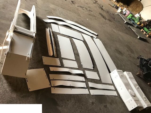 Claas Jaguar 940 - Tunel / Rura Wyrzutu - Каросерия и екстериор за Селскостопанска техника: снимка 2 Claas Jaguar 940 - Tunel / Rura Wyrzutu - Каросерия и екстериор за Селскостопанска техника: снимка 2