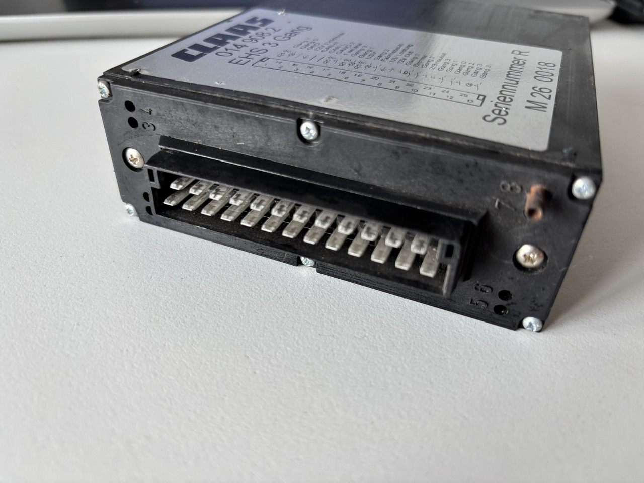 Claas LEXION 510 530 540 560 580 Moduł Sterownik EHS 3 Gang 00 0014 908 4 014908.X - Блок за управление за Зърнокомбайн: снимка 4 Claas LEXION 510 530 540 560 580 Moduł Sterownik EHS 3 Gang 00 0014 908 4 014908.X - Блок за управление за Зърнокомбайн: снимка 4