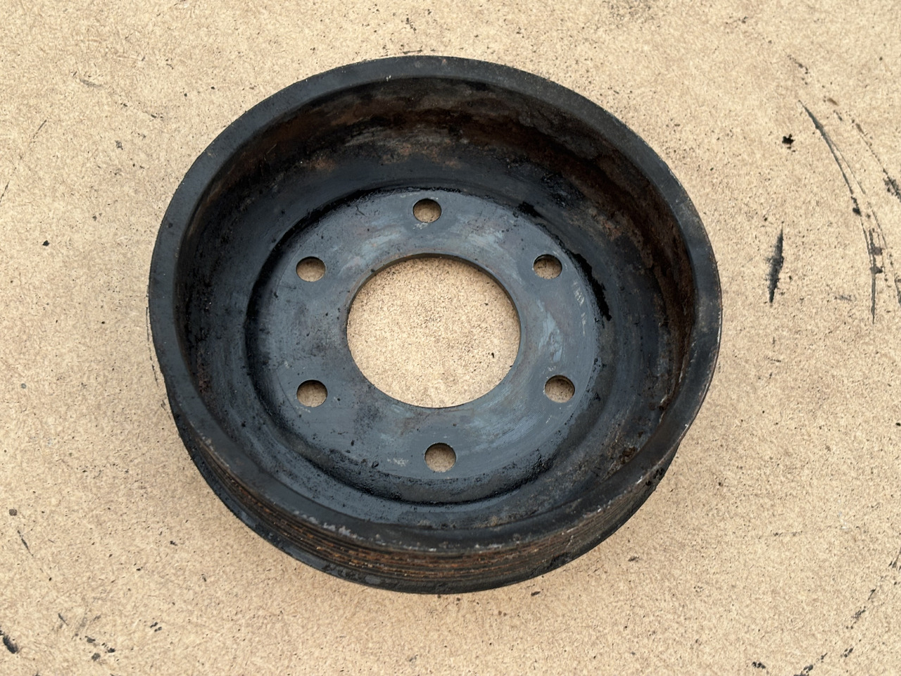 Claas LEXION 780 Koło Pasowe Silnika 9 pasków - Ремък за Зърнокомбайн: снимка 3 Claas LEXION 780 Koło Pasowe Silnika 9 pasków - Ремък за Зърнокомбайн: снимка 3