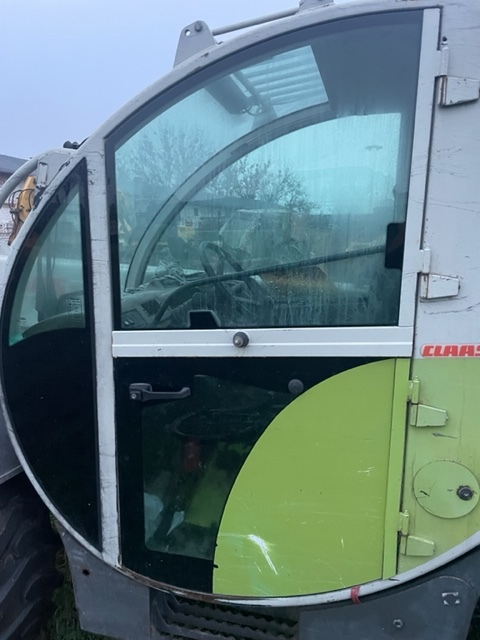 Claas Targo drzwi kompletne - Врата и части за Селскостопанска техника: снимка 3 Claas Targo drzwi kompletne - Врата и части за Селскостопанска техника: снимка 3