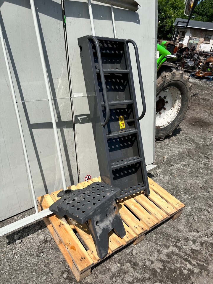 Claas Trion Drabinka 0027073144 - Cтъпало за Селскостопанска техника: снимка 5 Claas Trion Drabinka 0027073144 - Cтъпало за Селскостопанска техника: снимка 5