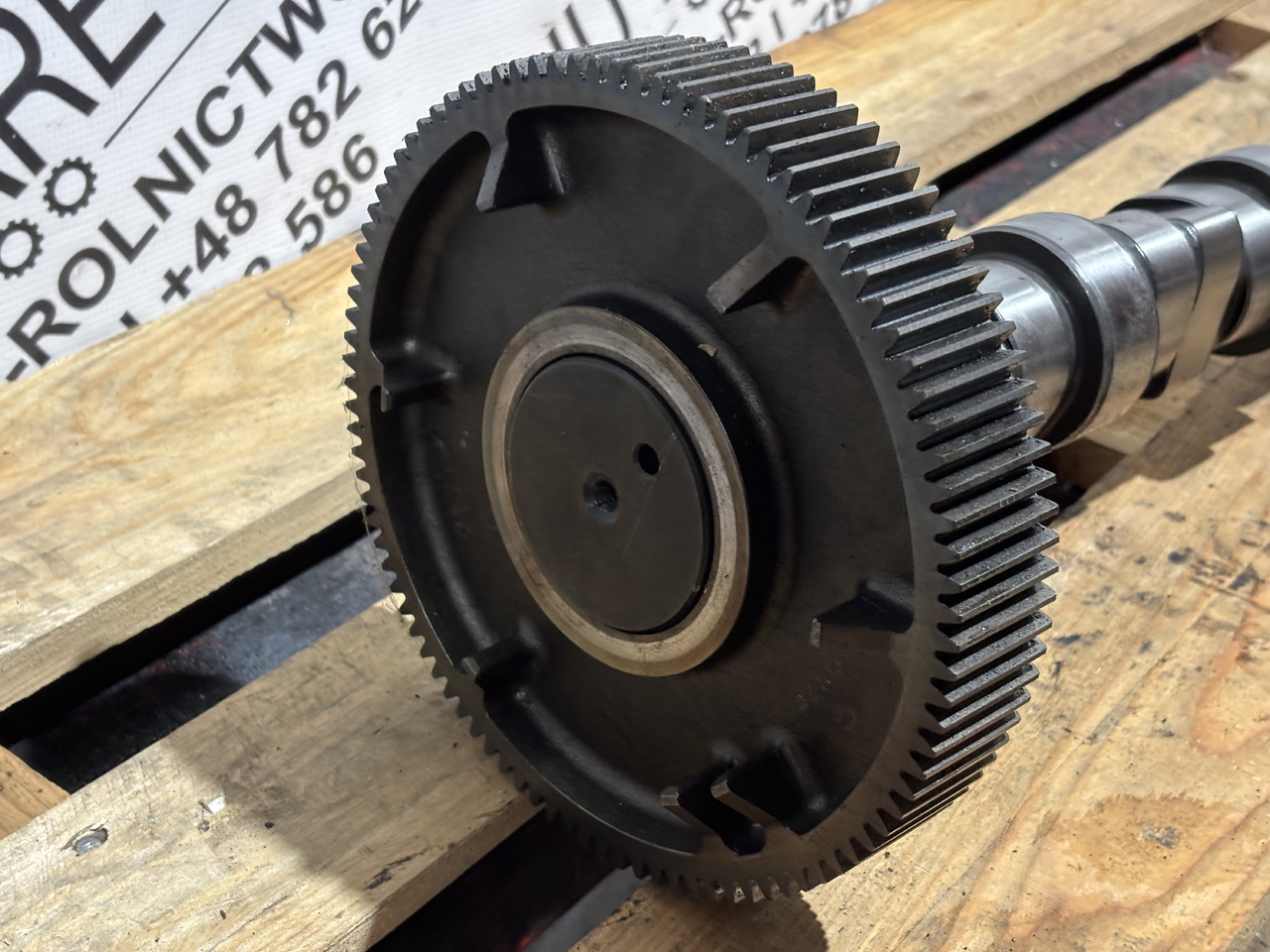 DEUTZ 04909274 04902099 TCD 2013 L6 4V / TCD 7.8 L6 Wałek Rozrządu - Разпределителен вал за Селскостопанска техника: снимка 3 DEUTZ 04909274 04902099 TCD 2013 L6 4V / TCD 7.8 L6 Wałek Rozrządu - Разпределителен вал за Селскостопанска техника: снимка 3