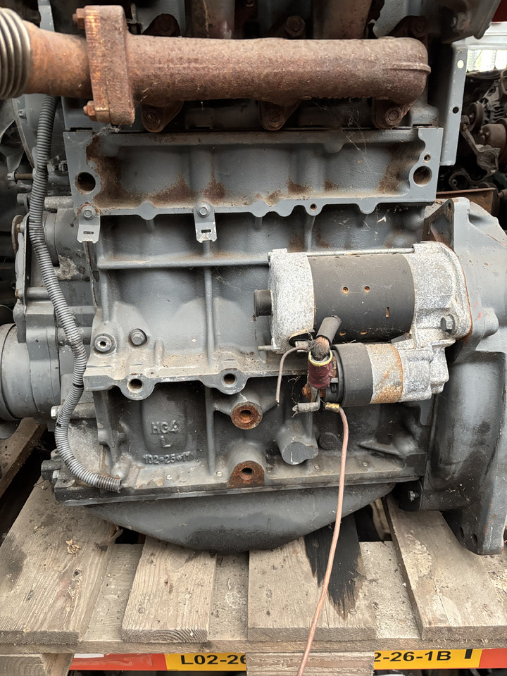 Deutz D2011L03 D 2011 L 03 36 kW (49,0 KM) Silnik Blok CZĘŚCI - Двигател и части за Строителна техника: снимка 4 Deutz D2011L03 D 2011 L 03 36 kW (49,0 KM) Silnik Blok CZĘŚCI - Двигател и части за Строителна техника: снимка 4