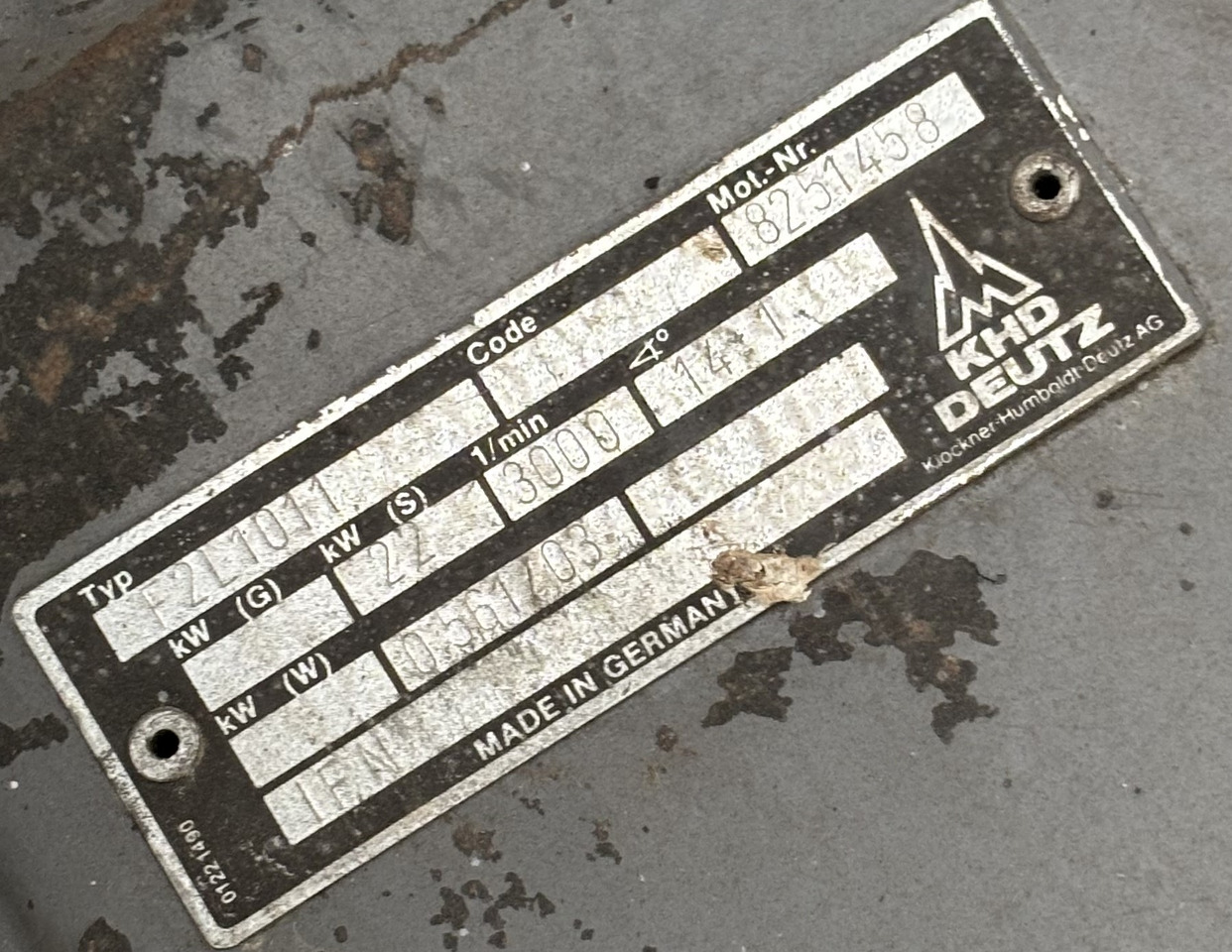 Deutz F2L1011 Silnik Blok Koło Zamachowe Tłok Pokrywa CZĘŚCI - Маховик за Селскостопанска техника: снимка 2 Deutz F2L1011 Silnik Blok Koło Zamachowe Tłok Pokrywa CZĘŚCI - Маховик за Селскостопанска техника: снимка 2