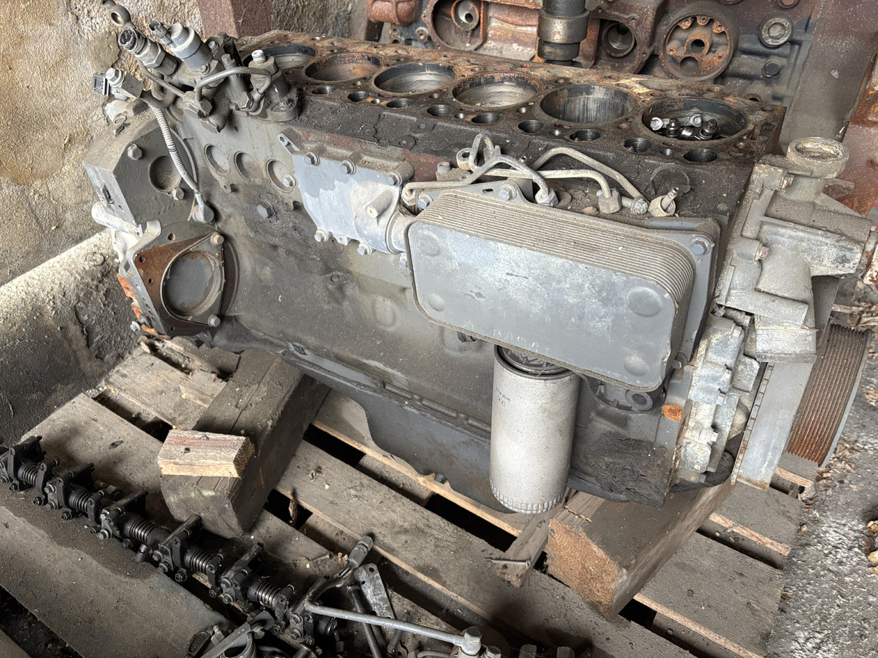 Deutz TCD 6.1 L6 Silnik Chłodnica Radiator Koło Pasowe Koło Zamachowe Głowica CZĘŚCI - Маховик за Селскостопанска техника: снимка 1 Deutz TCD 6.1 L6 Silnik Chłodnica Radiator Koło Pasowe Koło Zamachowe Głowica CZĘŚCI - Маховик за Селскостопанска техника: снимка 1