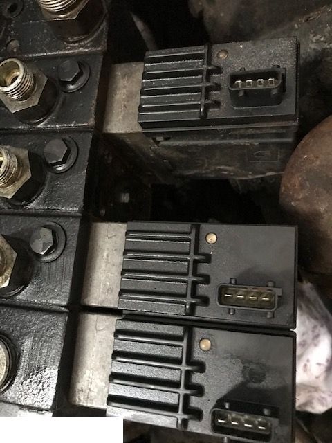 Elektrozawór proporcjonalny Sauer danfoss 157B4735 - Електрическа система за Селскостопанска техника: снимка 1 Elektrozawór proporcjonalny Sauer danfoss 157B4735 - Електрическа система за Селскостопанска техника: снимка 1