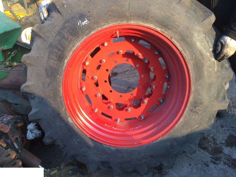 FELGA DW 15x34 OPONA Petlas 420 / 85 R 34 nowa - Комплект колела за Селскостопанска техника: снимка 4 FELGA DW 15x34 OPONA Petlas 420 / 85 R 34 nowa - Комплект колела за Селскостопанска техника: снимка 4