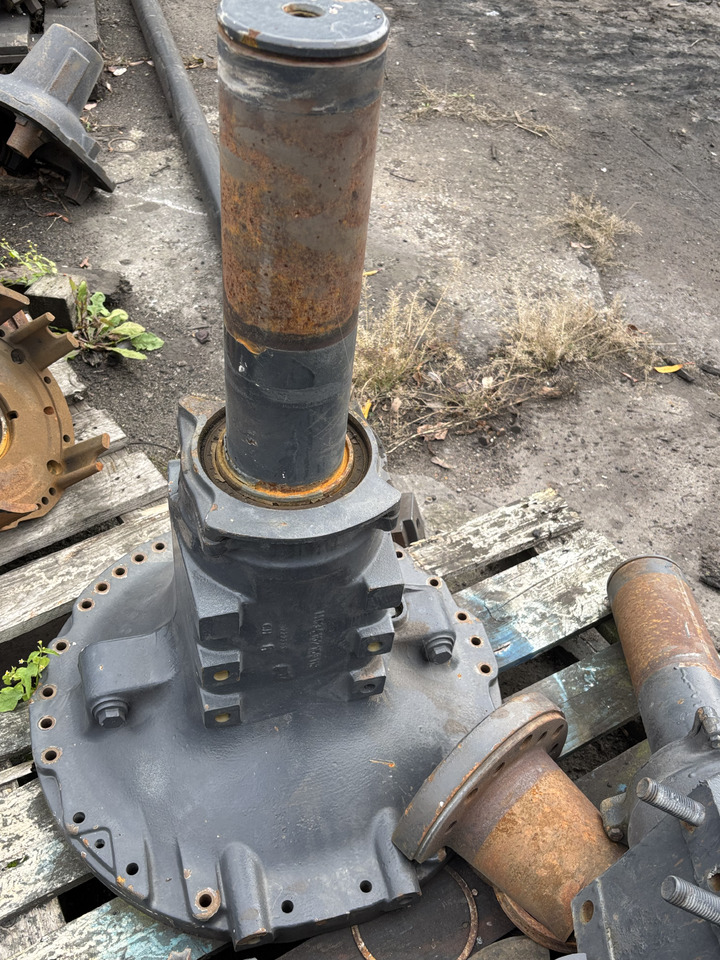 FENDT 930 933 936 Zwolnica Wał Obudowa Tylnej Osi 926101150070 934151150010 931150150030 - Ходов редуктор за Селскостопанска техника: снимка 3 FENDT 930 933 936 Zwolnica Wał Obudowa Tylnej Osi 926101150070 934151150010 931150150030 - Ходов редуктор за Селскостопанска техника: снимка 3