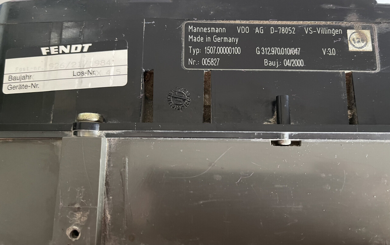 FENDT G312.970.010/047- licznik Fendt - Табло за Селскостопанска техника: снимка 3 FENDT G312.970.010/047- licznik Fendt - Табло за Селскостопанска техника: снимка 3