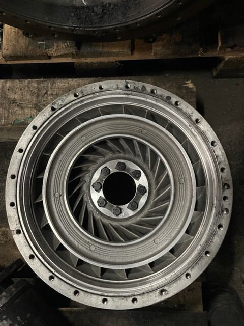 Fendt 309 / 310 sprzęgło turbo matic - Съединител и части за Селскостопанска техника: снимка 4 Fendt 309 / 310 sprzęgło turbo matic - Съединител и части за Селскостопанска техника: снимка 4