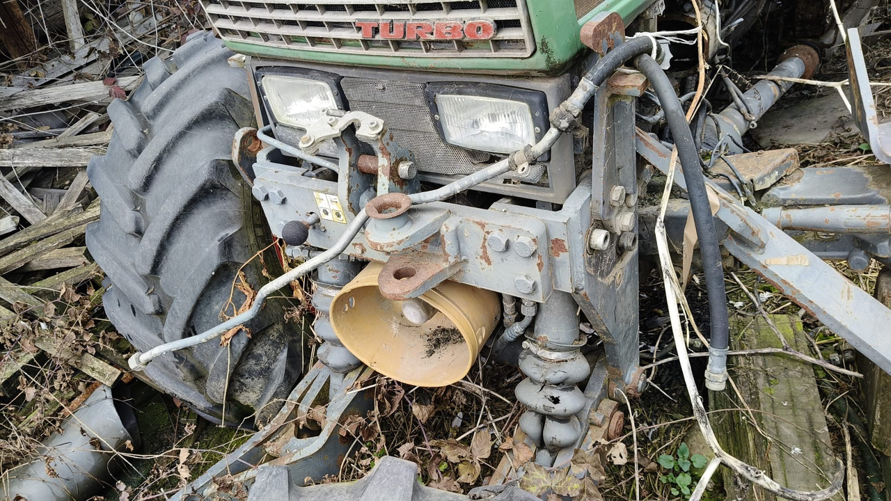 Fendt 309 - na części - zwolnica most obudowa dyferencjał atak - Диференциал за Селскостопанска техника: снимка 4 Fendt 309 - na części - zwolnica most obudowa dyferencjał atak - Диференциал за Селскостопанска техника: снимка 4