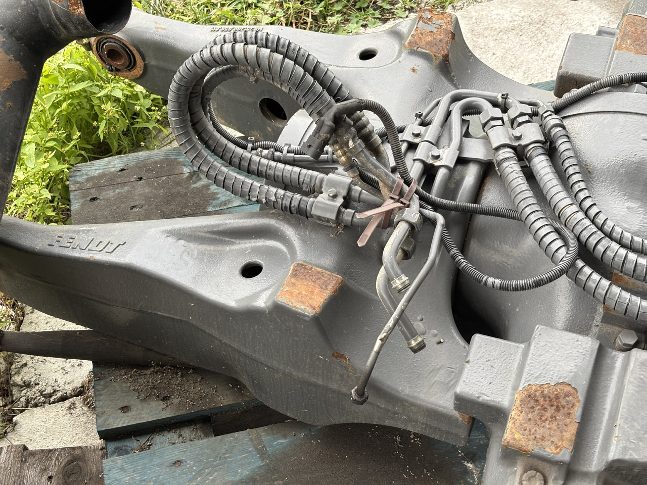 Fendt 828 Obudowa Łączona Osi 755/137 F835300020260 F835300020250 - Ос и части за Селскостопанска техника: снимка 5 Fendt 828 Obudowa Łączona Osi 755/137 F835300020260 F835300020250 - Ос и части за Селскостопанска техника: снимка 5