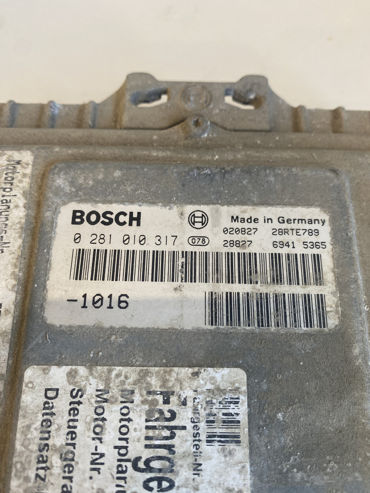Fendt 930 - sterownik moduł silnika Bosch 0281010317 - Блок за управление за Селскостопанска техника: снимка 1 Fendt 930 - sterownik moduł silnika Bosch 0281010317 - Блок за управление за Селскостопанска техника: снимка 1