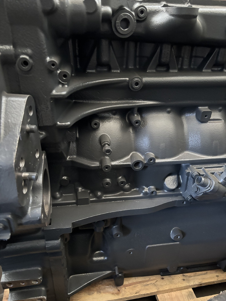 Fendt 936 Gen 7 Silnik D1556LE523 Blok Silnika H218PF150269A - Цилиндров блок за Селскостопанска техника: снимка 4 Fendt 936 Gen 7 Silnik D1556LE523 Blok Silnika H218PF150269A - Цилиндров блок за Селскостопанска техника: снимка 4