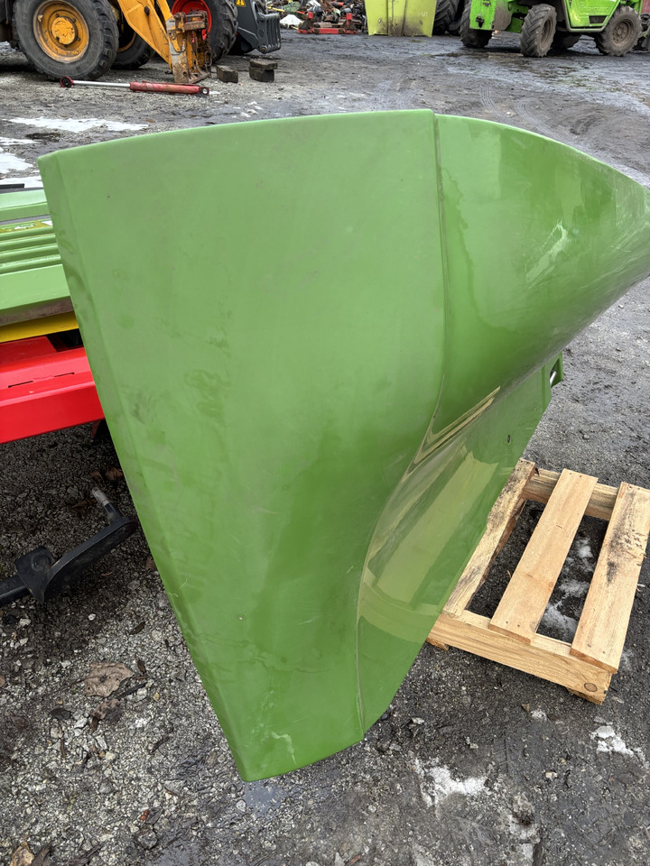 Fendt Katana 65 S4 650 Gen3 85 S4 Owiewka Lewa Obudowa Lewa Klapa H653500133071 - Каросерия и екстериор за Селскостопанска техника: снимка 4 Fendt Katana 65 S4 650 Gen3 85 S4 Owiewka Lewa Obudowa Lewa Klapa H653500133071 - Каросерия и екстериор за Селскостопанска техника: снимка 4
