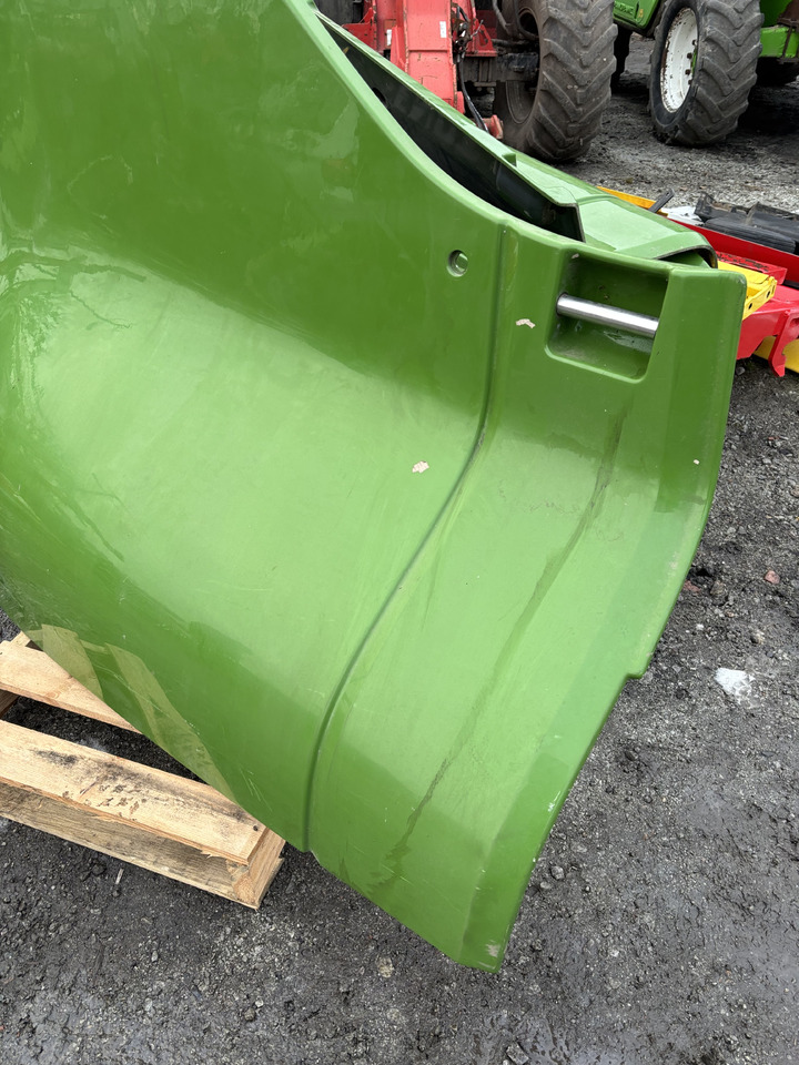 Fendt Katana 65 S4 650 Gen3 85 S4 Owiewka Prawa Obudowa Prawa Klapa H653500133142 - Каросерия и екстериор за Селскостопанска техника: снимка 3 Fendt Katana 65 S4 650 Gen3 85 S4 Owiewka Prawa Obudowa Prawa Klapa H653500133142 - Каросерия и екстериор за Селскостопанска техника: снимка 3