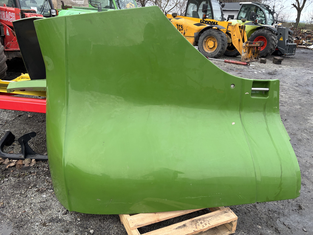 Fendt Katana 65 S4 650 Gen3 85 S4 Owiewka Prawa Obudowa Prawa Klapa H653500133142 - Каросерия и екстериор за Селскостопанска техника: снимка 1 Fendt Katana 65 S4 650 Gen3 85 S4 Owiewka Prawa Obudowa Prawa Klapa H653500133142 - Каросерия и екстериор за Селскостопанска техника: снимка 1