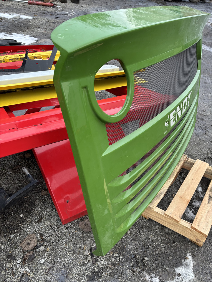 Fendt Katana 65 S4 650 Gen3 85 S4 Owiewka Tylna Obudowa Tylna Klapa H653500133131 - Каросерия и екстериор за Селскостопанска техника: снимка 2 Fendt Katana 65 S4 650 Gen3 85 S4 Owiewka Tylna Obudowa Tylna Klapa H653500133131 - Каросерия и екстериор за Селскостопанска техника: снимка 2