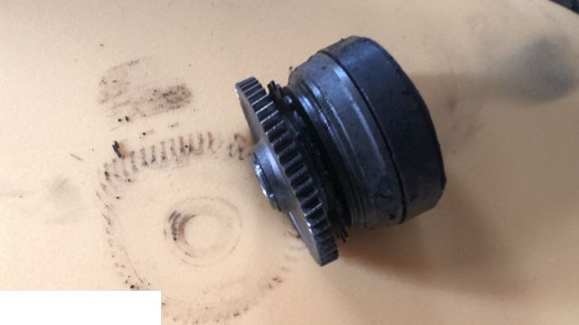 Fendt - Kosz Sprzęgłowy Przedniego Napędu - Съединител и части за Селскостопанска техника: снимка 1 Fendt - Kosz Sprzęgłowy Przedniego Napędu - Съединител и части за Селскостопанска техника: снимка 1