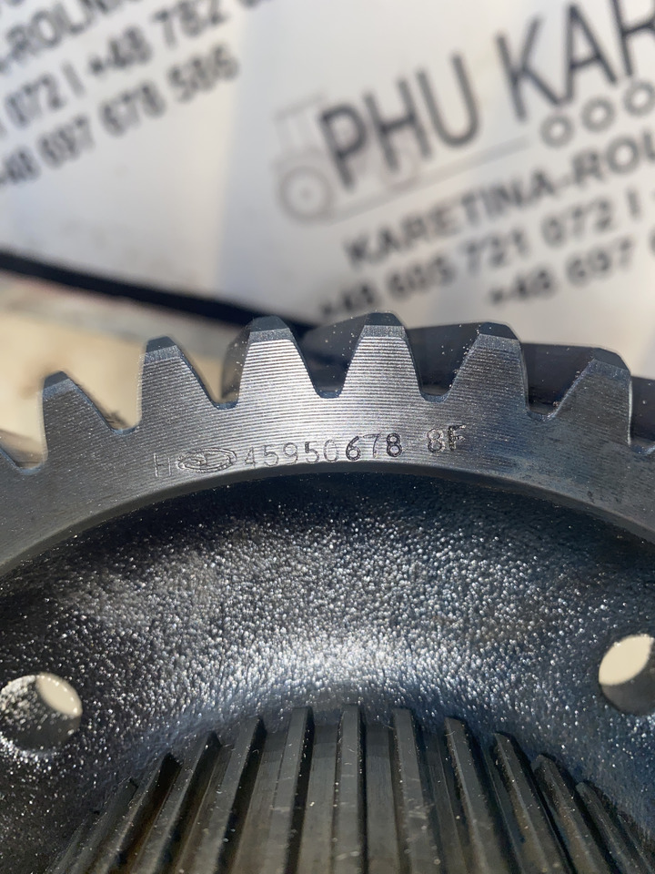 JCB 3CX - kosz sprzęgła sprzęgłowy 45950678 - Съединител и части за Строителна техника: снимка 3 JCB 3CX - kosz sprzęgła sprzęgłowy 45950678 - Съединител и части за Строителна техника: снимка 3