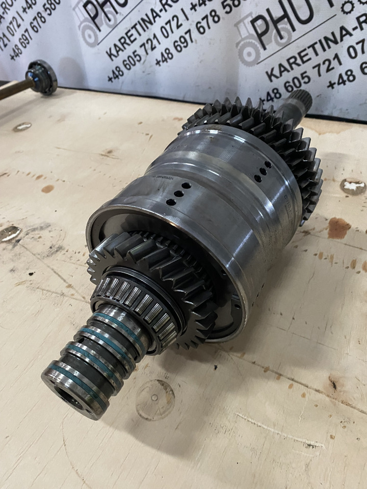 JCB 4CX - kosz sprzęgła koszyk sprzęgłowy - Съединител и части за Строителна техника: снимка 1 JCB 4CX - kosz sprzęgła koszyk sprzęgłowy - Съединител и части за Строителна техника: снимка 1