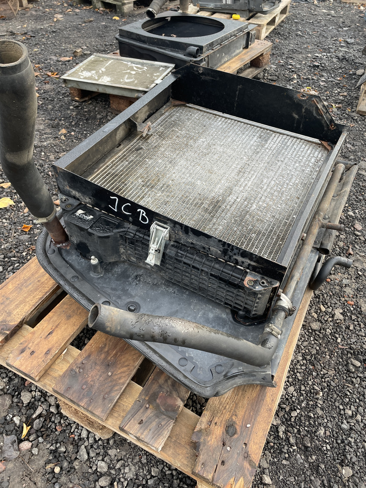 JCB 530 537 535 532 540 - chłodnica wody - Маслен охладител за Строителна техника: снимка 1 JCB 530 537 535 532 540 - chłodnica wody - Маслен охладител за Строителна техника: снимка 1
