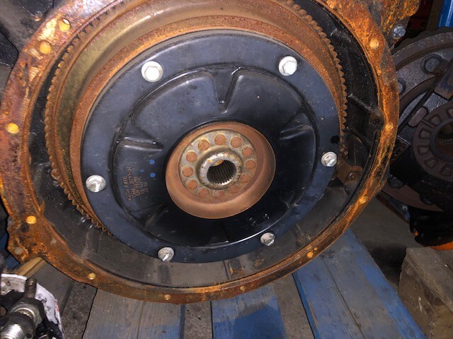 JCB 531-70 | 541-70 - Tłumik Drgań Sprzęgło - Съединител и части за Селскостопанска техника: снимка 1 JCB 531-70 | 541-70 - Tłumik Drgań Sprzęgło - Съединител и части за Селскостопанска техника: снимка 1