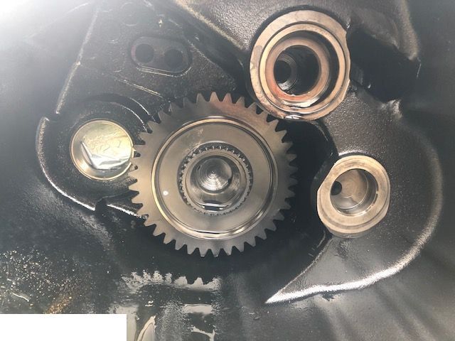 JCB - Kosz Sprzęgłowy - Съединител и части за Селскостопанска техника: снимка 3 JCB - Kosz Sprzęgłowy - Съединител и части за Селскостопанска техника: снимка 3