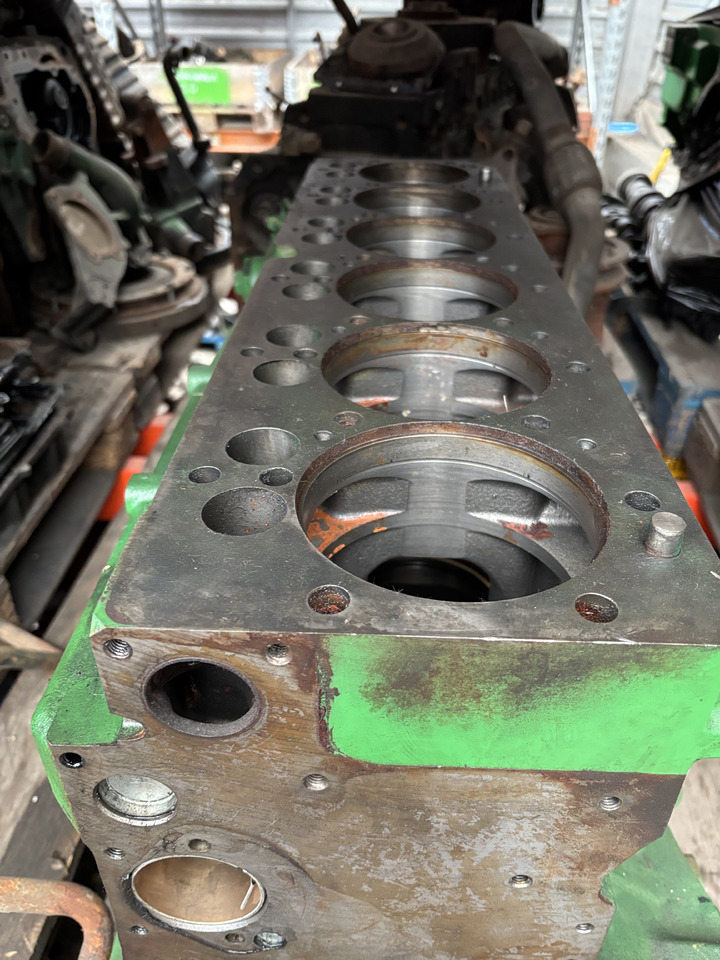 John Deere 6068HL504 Blok Silnika DZ104575 - Цилиндров блок за Селскостопанска техника: снимка 3 John Deere 6068HL504 Blok Silnika DZ104575 - Цилиндров блок за Селскостопанска техника: снимка 3
