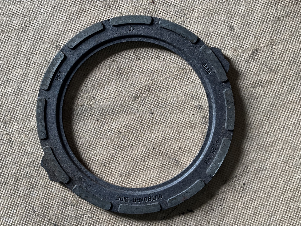 John Deere 6140 6150 6920 7405 7500 Docisk Hamulca Płytka R125128 - Части на спирачната система за Селскостопанска техника: снимка 1 John Deere 6140 6150 6920 7405 7500 Docisk Hamulca Płytka R125128 - Части на спирачната система за Селскостопанска техника: снимка 1