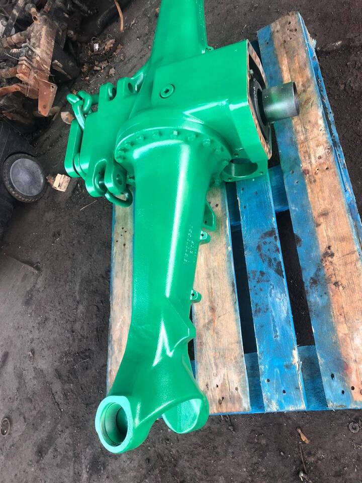 John Deere 6215R - Obudowa Mostu 755.01.046.61 - Ос и части за Селскостопанска техника: снимка 1 John Deere 6215R - Obudowa Mostu 755.01.046.61 - Ос и части за Селскостопанска техника: снимка 1